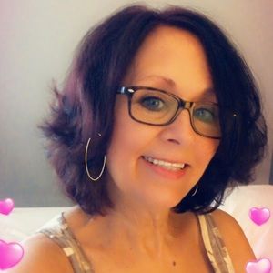 Meet your Posher, Peggy